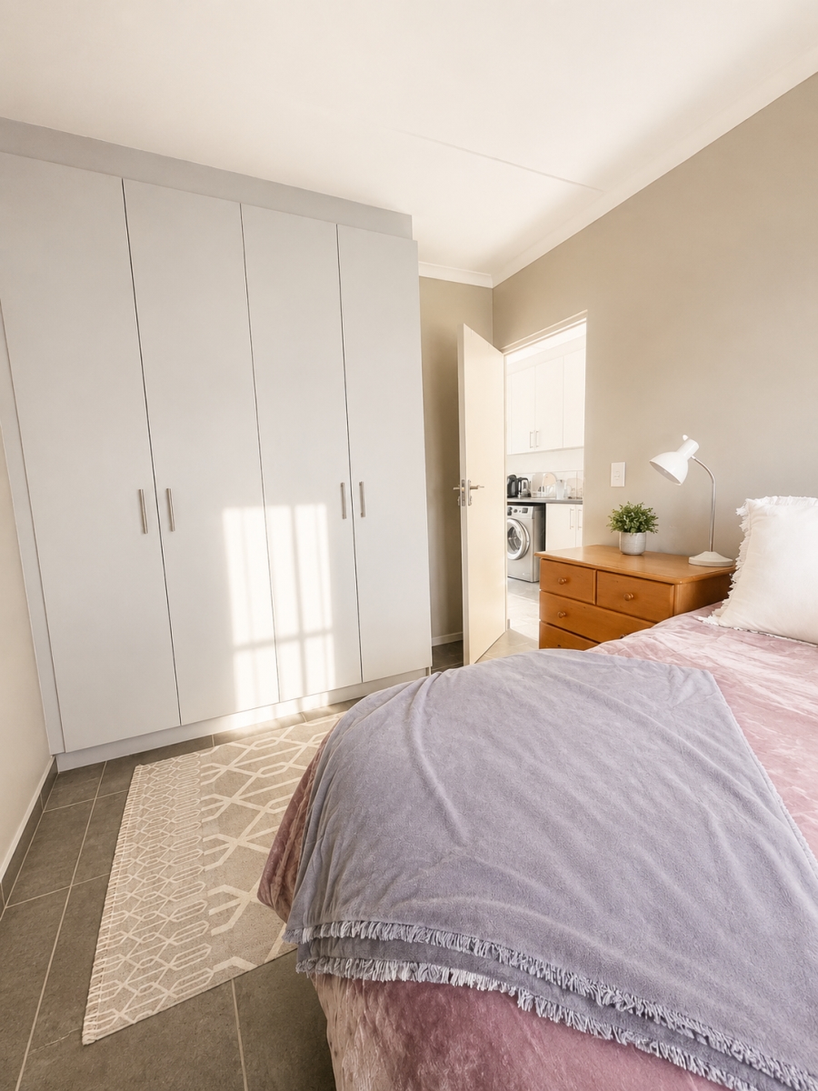 To Let 1 Bedroom Property for Rent in Haasendal Western Cape